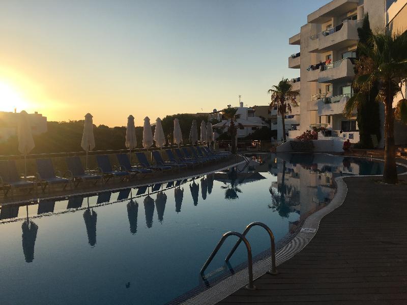 Apartamentos Ferrera Beach Cala D´Or エクステリア 写真